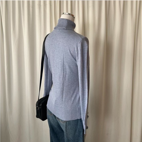 Jeanne Pierre Cashmere blend Ribbed turtleneck Sweater Blue Small. - Picture 6 of 8